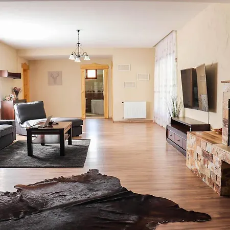 Forest Luxury Apartment Doroghaza